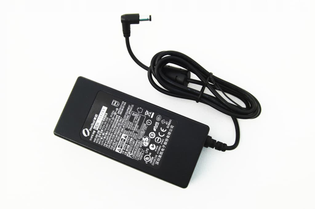 MEIKAI ADAPTADOR PDN-48-36-B SEMI NUEVO