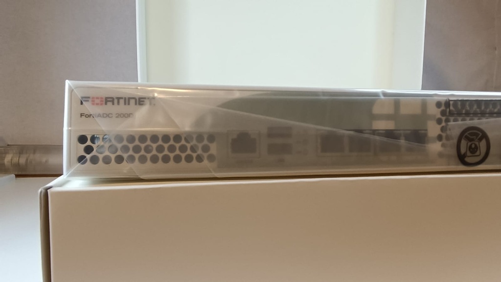 FORTINET FORTIADC FAD-200D NUEVO EN CAJA