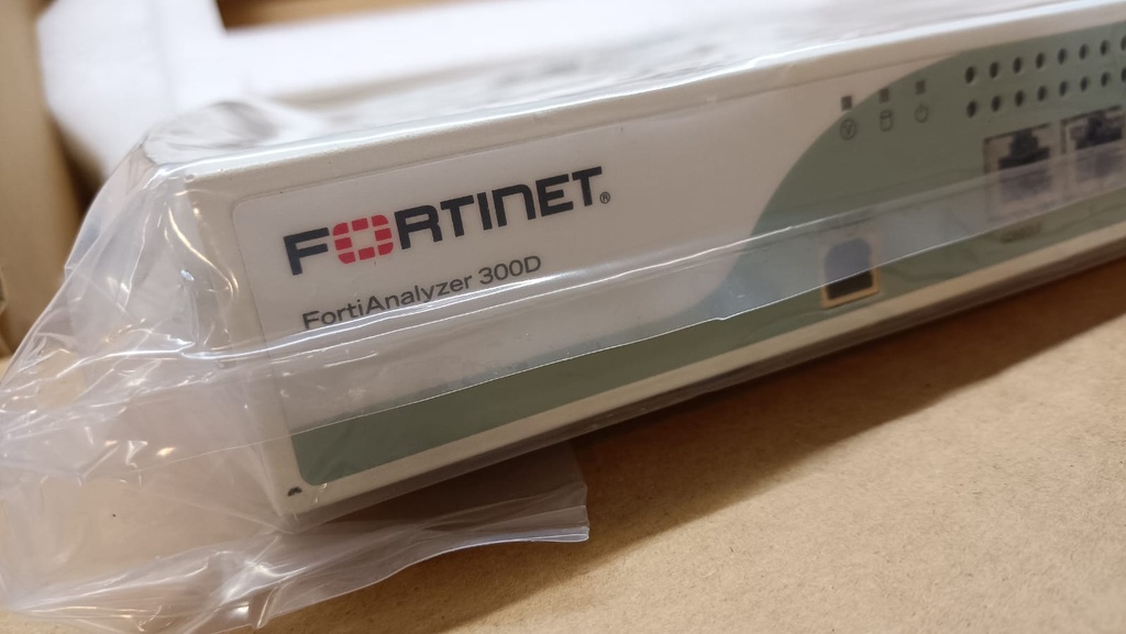 FORTINET ROUTER FIREWALL FORTIANALYZER FAZ-300D NUEVO EN CAJA