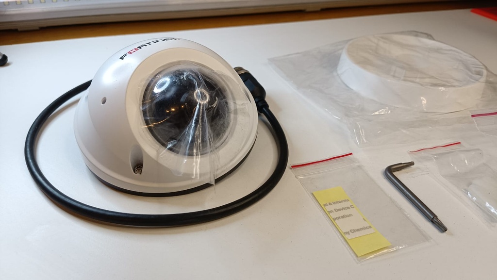 FORTINET CAMARA DE VIGILANCIA FORTICAM FCM-20A NUEVO EN CAJA