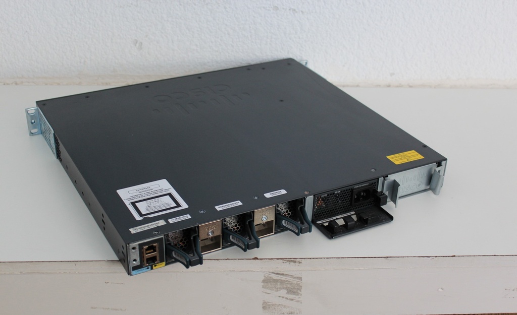 CISCO SWITCH CISCO WS-C3650-48PS-L SEMI NUEVO
