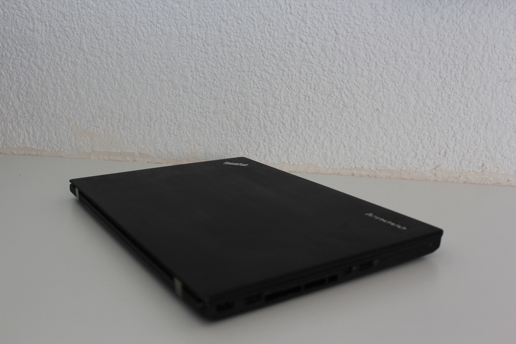 LENOVO LAPTOP THINKPAD T450 CORE I5 248GB 8 RAM