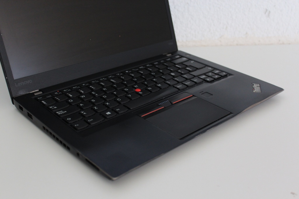 LENOVO LAPTOP THINKPAD T460s Pantalla Touch CORE I5 248GB 8 RAM