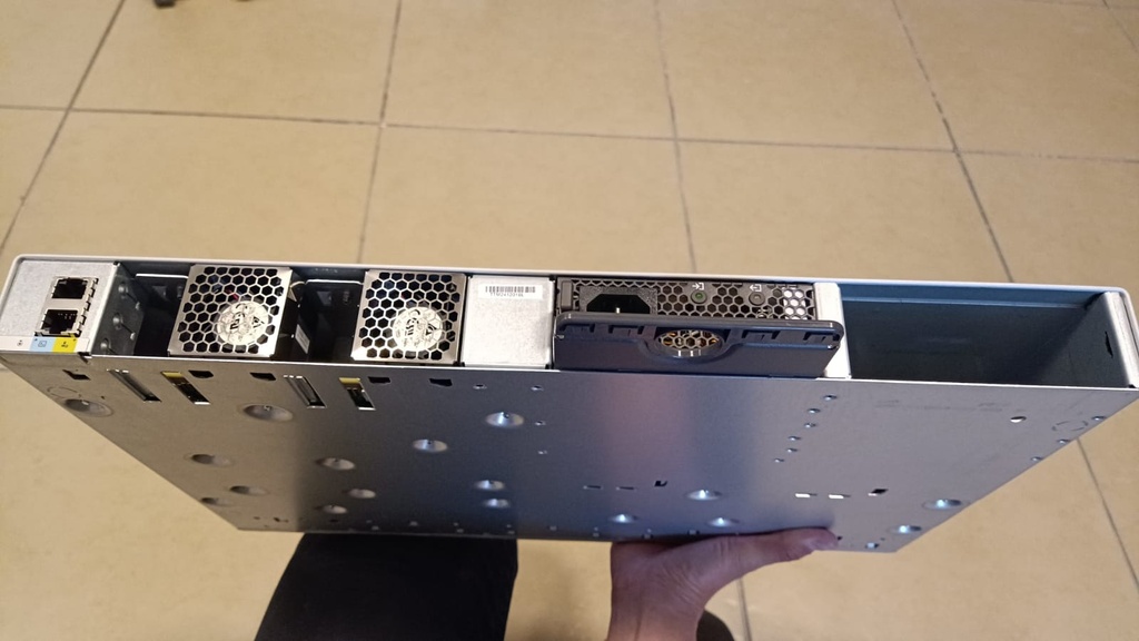 SWITCH CISCO C9200L-24P-4G-E NUEVO EN CAJA