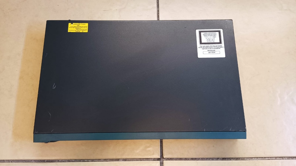 CISCO SWITCH WS-C2960S-24TS-S SEMI NUEVO