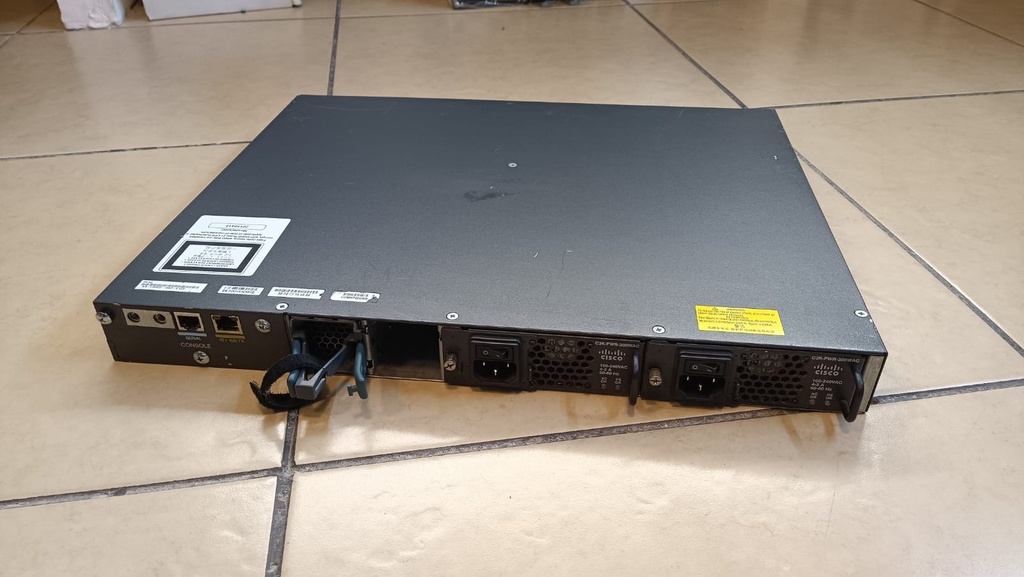 CISCO SWITCH WS-C3560E-12SD-S SEMI NUEVO