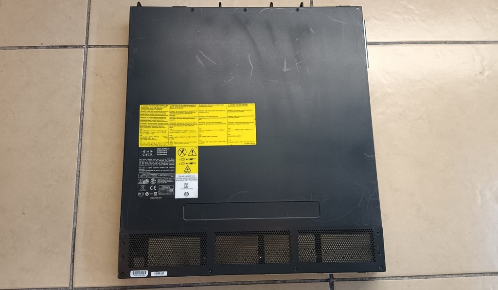 CISCO SWITCH DS-C9148-48P-K9 SEMI NUEVO