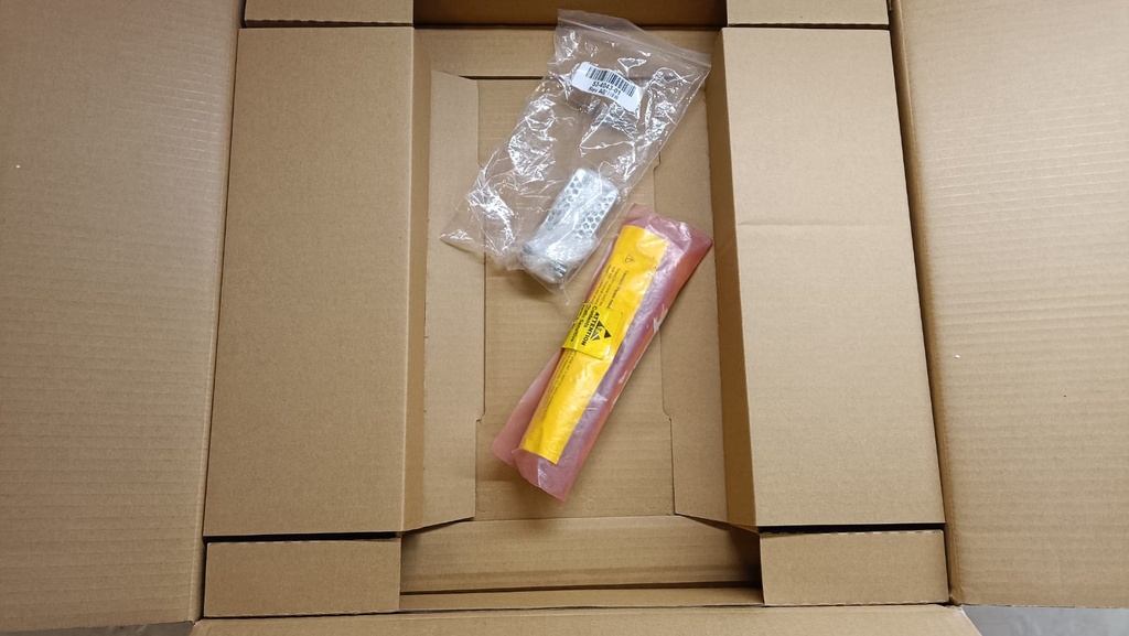 CISCO SWITCH WS-C3850-24P-L NUEVO EN CAJA