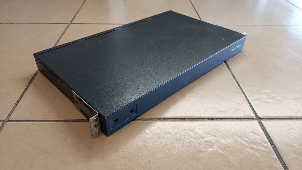 CISCO ROUTER 2500 SERIES WS-C2501 SEMI NUEVO