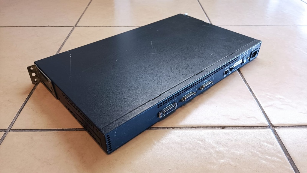 CISCO ROUTER 2500 SERIES WS-C2501 SEMI NUEVO